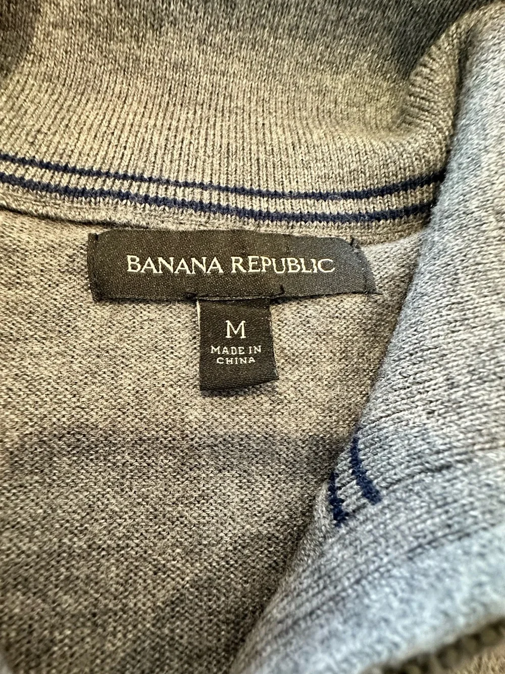 Men’s Banana Republic Quarter Zip Sweater Merino Wool Blend Gray Size M